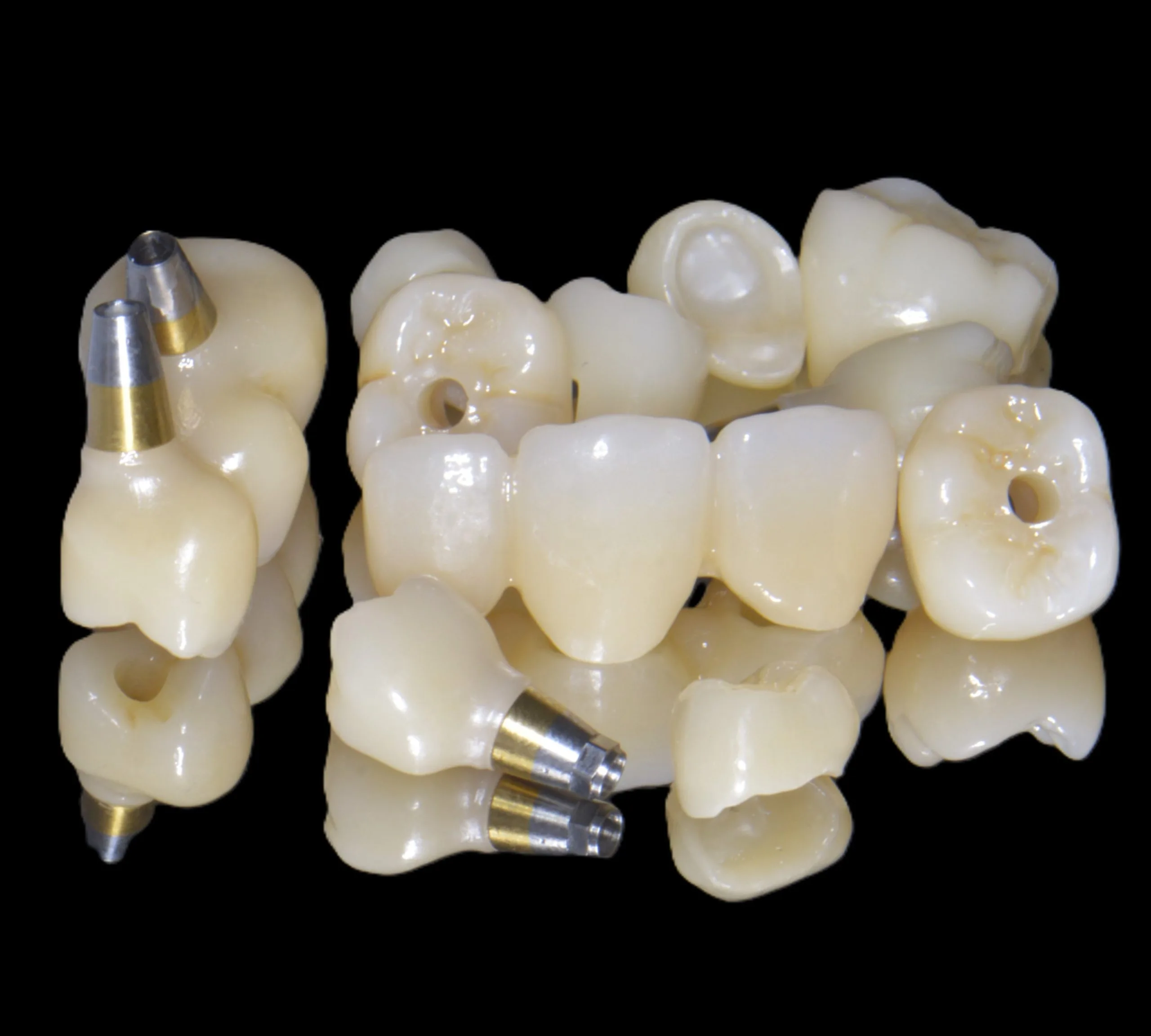 Цирконієві коронки у SmartDent